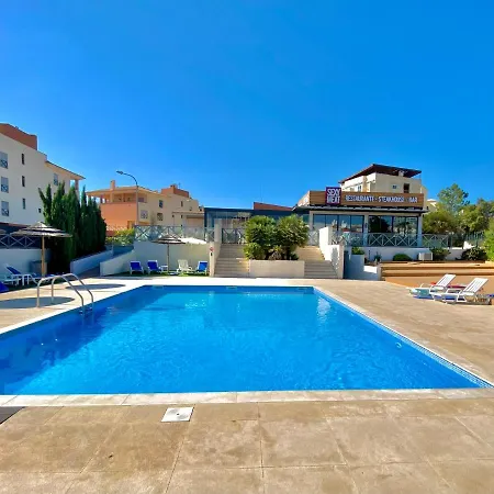 Corcovada, Sunny And Bright T1 With Large Terrace, Albufeira