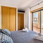 Apartamento Corcovada, Sunny And Bright T1 With Large Terrace,