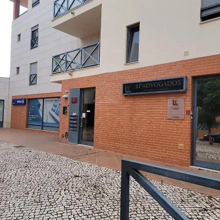 Corcovada, Sunny And Bright T1 With Large Terrace, Apartamento *