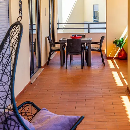 Apartmán Corcovada, Sunny And Bright T1 With Large Terrace, *